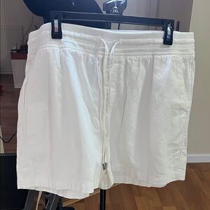 Orvis White Women's Drawstring Bermuda Shorts